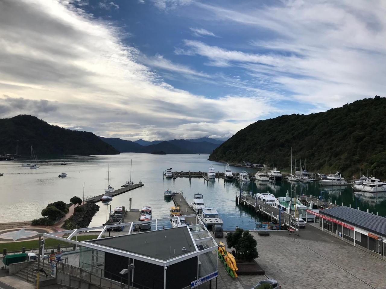 Waterfront Oxley's Luxury * Picton